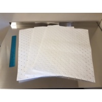 Economy Oil Only Absorbent Pads for Spills - 3mm