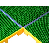 polyethylene-modular-flooring-joint-4-table
