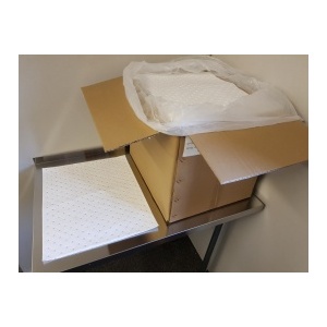 Box of Economy Oil Only Absorbent Pads for Spills - 2mm-_oil_only_absorbants_-_oil_cleaning_-_oil_cloth_-_oil_supplies