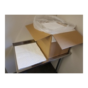 Box of Oil Only Absorbing Pads