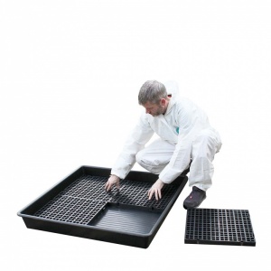 Drip Tray made from Recycled Polythene with a grid and a sump of 100 litres being used